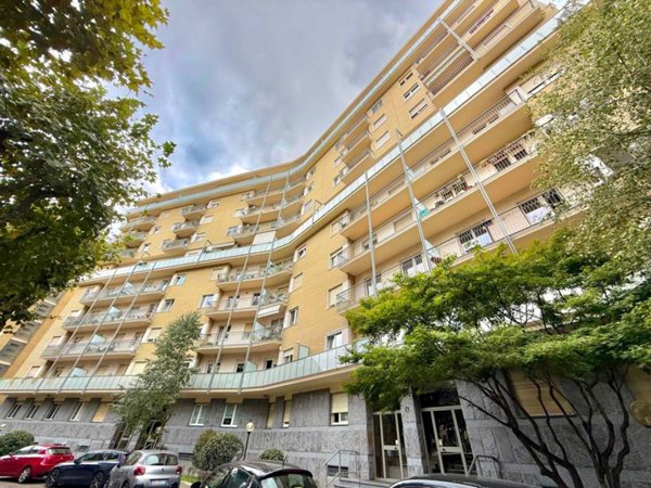 appartamento in vendita a Torino in zona Cit Turin