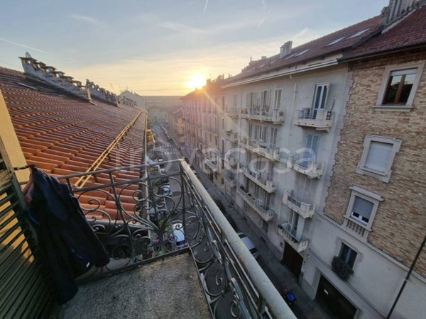 appartamento in vendita a Torino in zona Aurora