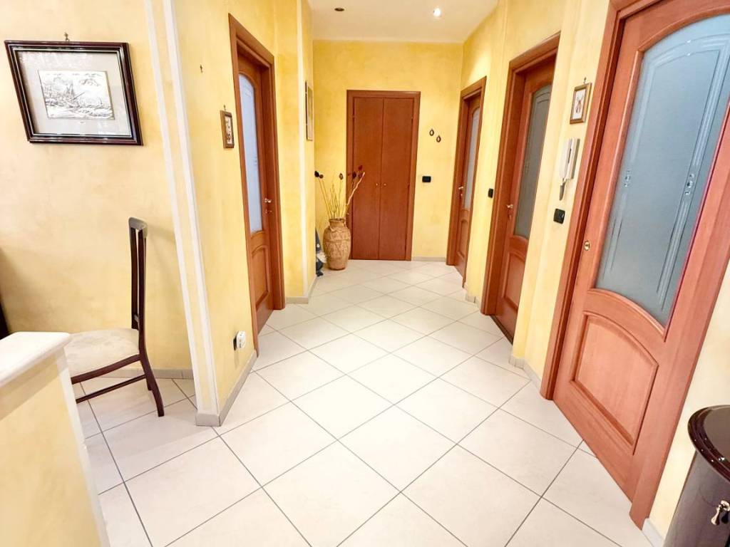 appartamento in vendita a Torino in zona Aurora