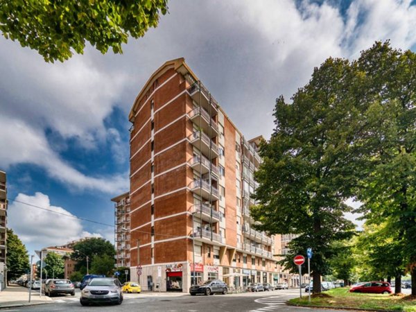 appartamento in vendita a Torino in zona Madonna di Campagna