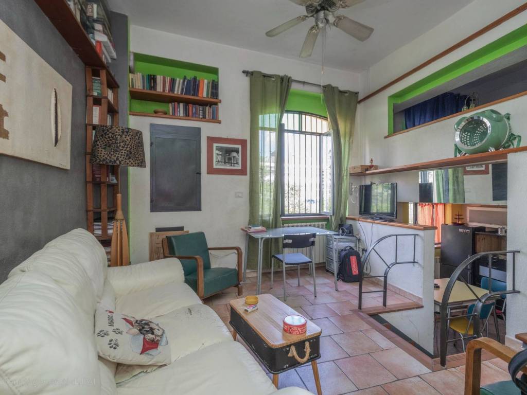 appartamento in vendita a Torino in zona Borgata Vittoria