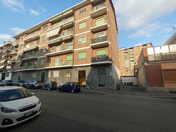 appartamento in vendita a Torino in zona Barriera di Milano