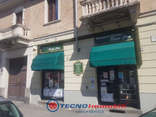 negozio in vendita a Torino in zona Lucento