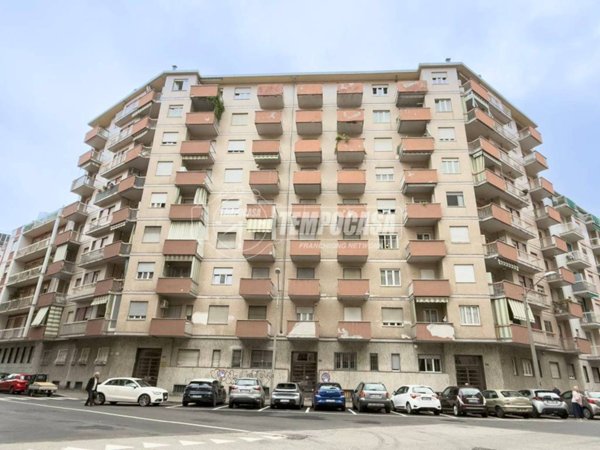 appartamento in vendita a Torino in zona Santa Rita