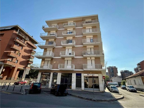 appartamento in vendita a Torino in zona Santa Rita