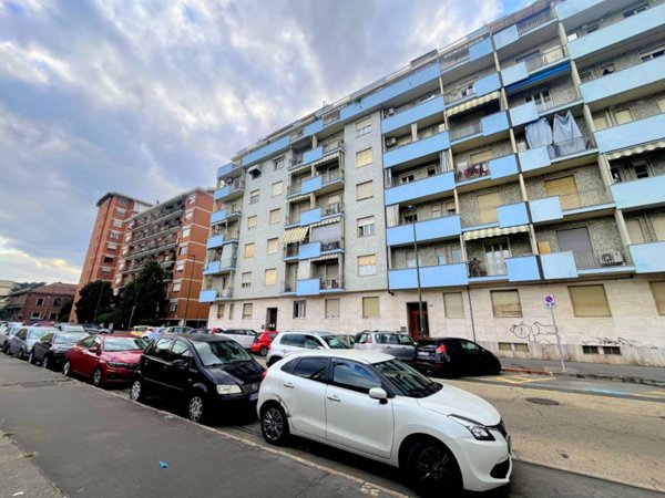 appartamento in vendita a Torino in zona Lingotto