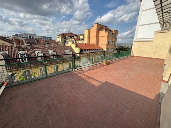 appartamento in vendita a Torino in zona Crocetta