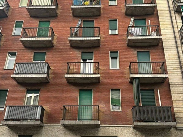 appartamento in vendita a Torino in zona Lingotto