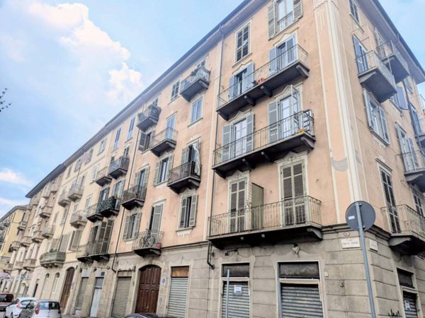appartamento in vendita a Torino in zona Aurora