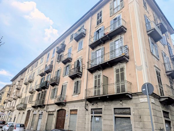 appartamento in vendita a Torino in zona Aurora