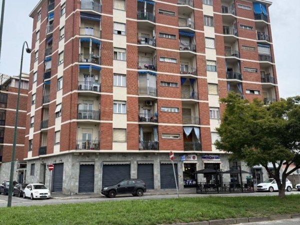 appartamento in vendita a Torino in zona Barca