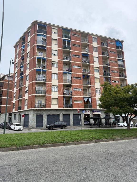 appartamento in vendita a Torino in zona Madonna di Campagna