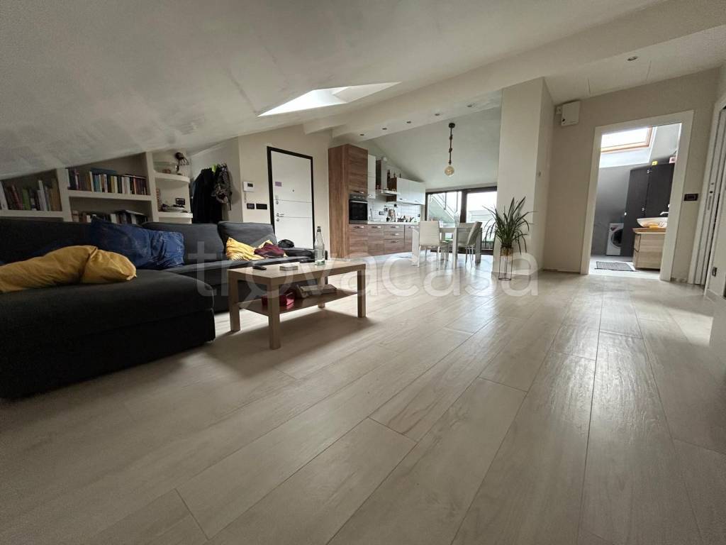 appartamento in vendita a Torino in zona Parella