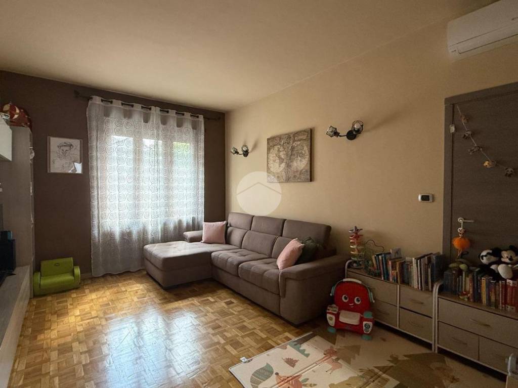 appartamento in vendita a Torino in zona Parella