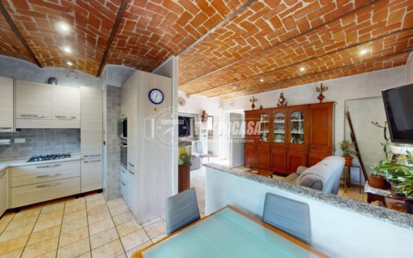 casa indipendente in vendita a Torino in zona Rosa