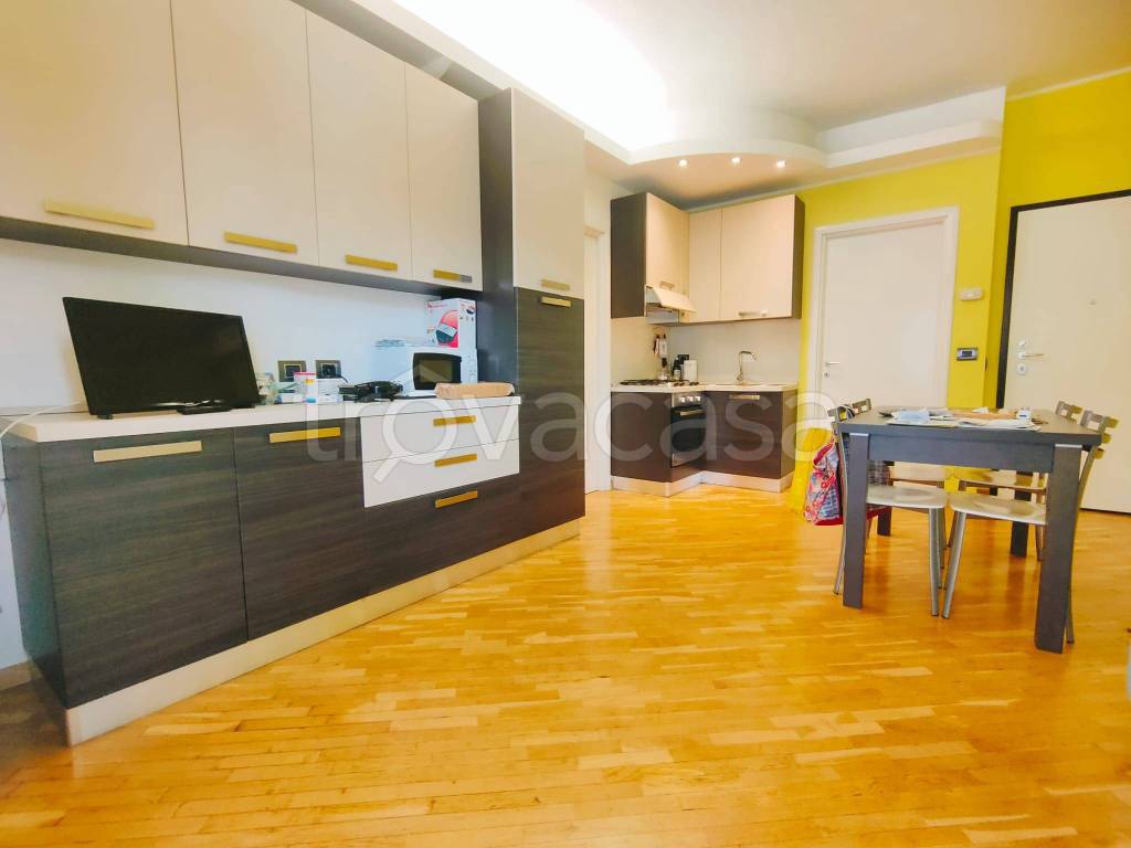 appartamento in vendita a Torino in zona Mirafiori Sud