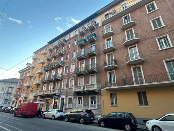 appartamento in vendita a Torino in zona Aurora
