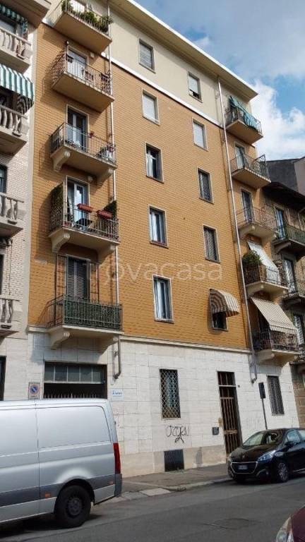 appartamento in vendita a Torino in zona Parella