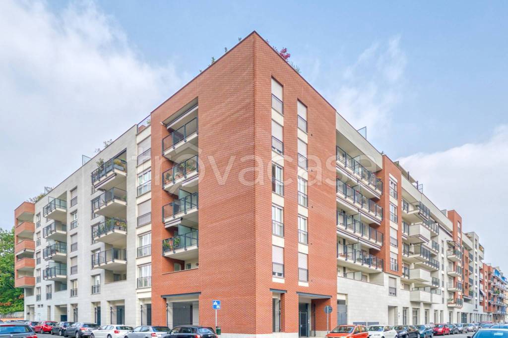 appartamento in vendita a Torino in zona Parella
