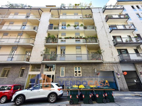 appartamento in vendita a Torino in zona San Salvario