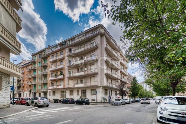 appartamento in vendita a Torino in zona Pozzo Strada
