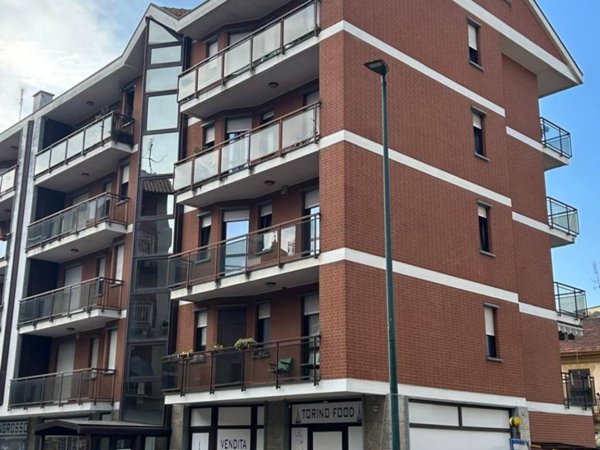 appartamento in vendita a Torino in zona Borgata Vittoria