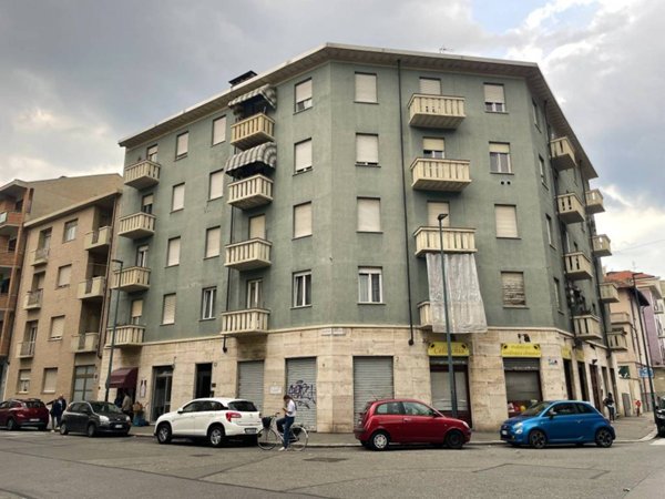 appartamento in vendita a Torino in zona Borgo San Paolo