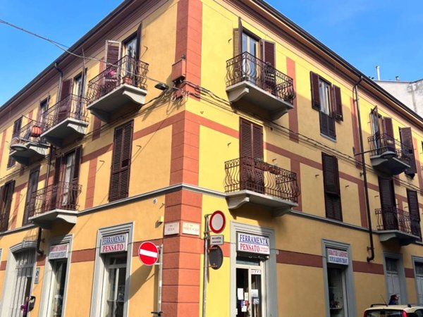 negozio in vendita a Torino in zona Barriera di Milano