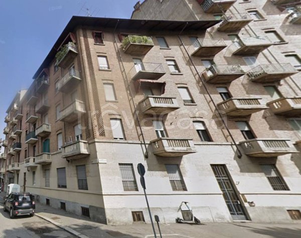 appartamento in vendita a Torino in zona Borgo San Paolo