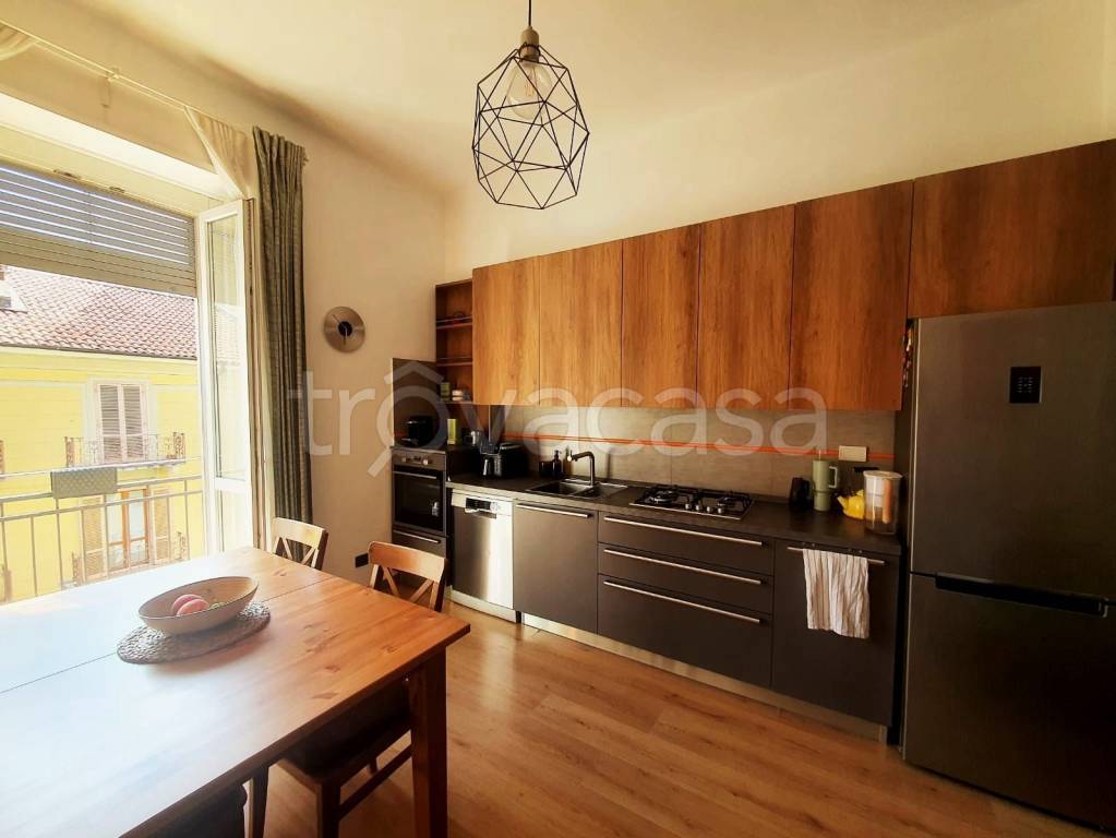 appartamento in vendita a Torino in zona Borgo San Paolo