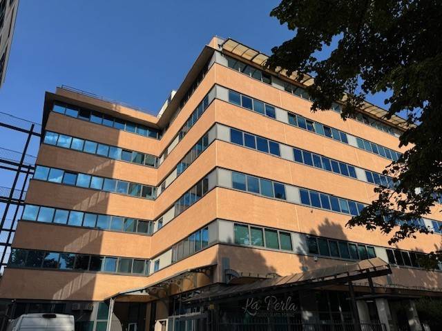 ufficio in vendita a Torino in zona Regio Parco