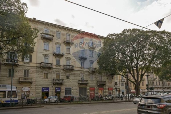 appartamento in vendita a Torino in zona Cenisia