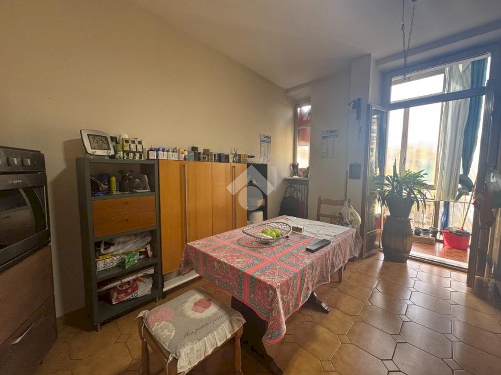 appartamento in vendita a Torino in zona Cenisia