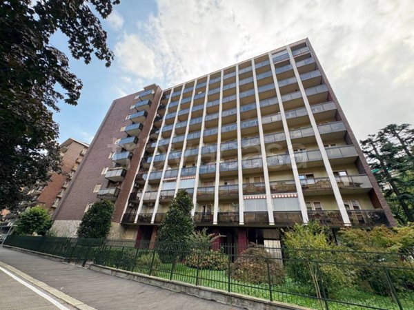 appartamento in vendita a Torino in zona Mirafiori Nord