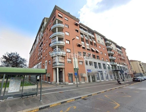 appartamento in vendita a Torino in zona Lingotto