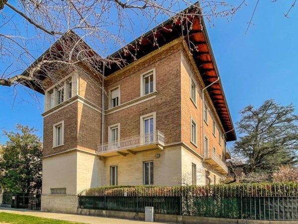 appartamento in vendita a Torino in zona Crocetta