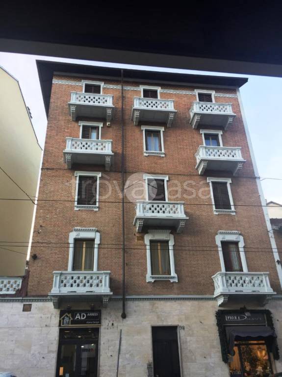 appartamento in vendita a Torino in zona Borgo San Paolo