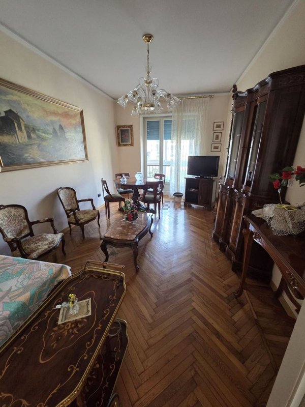 appartamento in vendita a Torino in zona Santa Rita