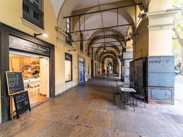 negozio in vendita a Torino in zona Centro Storico