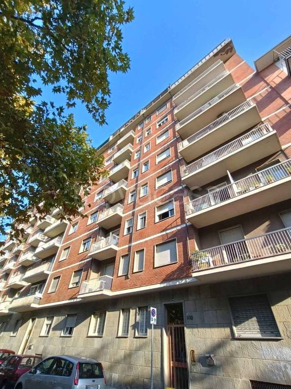 appartamento in vendita a Torino in zona Lucento