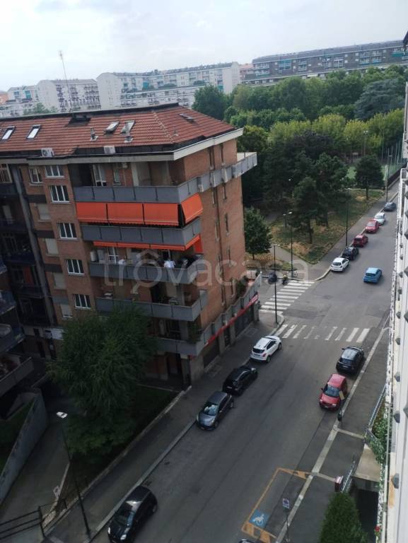 appartamento in vendita a Torino in zona Pozzo Strada
