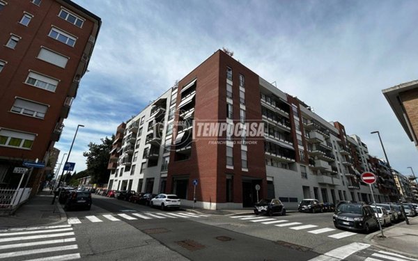 appartamento in vendita a Torino in zona Parella