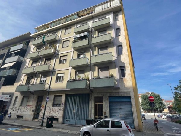 appartamento in vendita a Torino in zona Parella