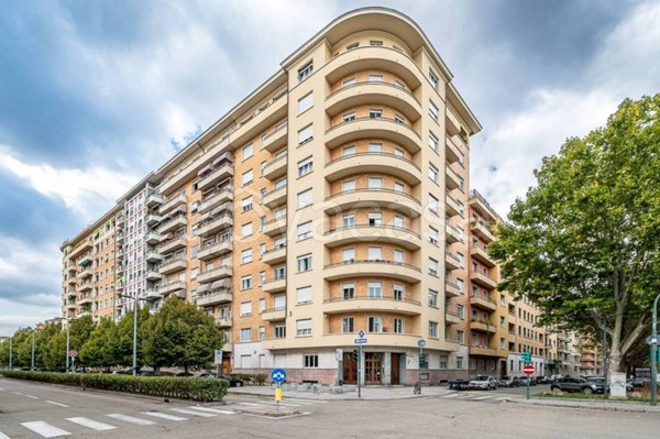 appartamento in vendita a Torino in zona Crocetta
