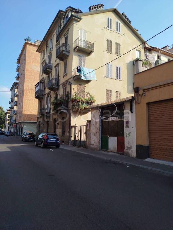 appartamento in vendita a Torino in zona Aurora
