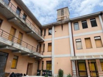 casa indipendente in vendita a Torino in zona Regio Parco