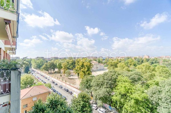 appartamento in vendita a Torino in zona Parella