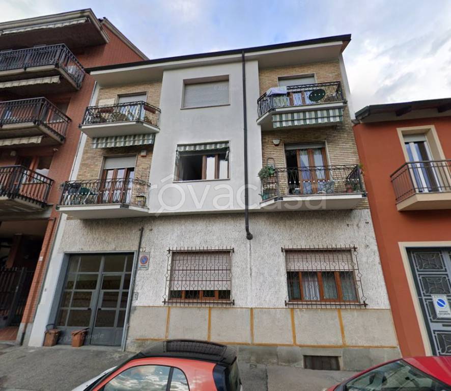 appartamento in vendita a Torino in zona Santa Rita