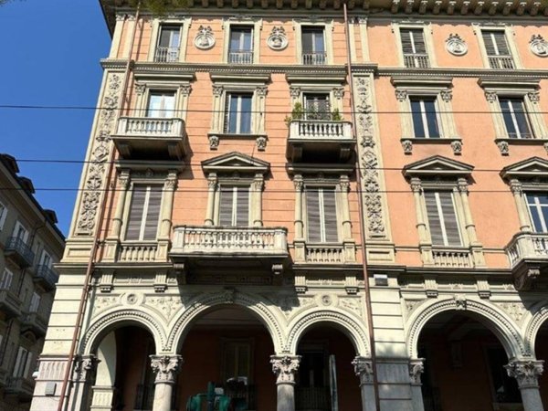 appartamento in vendita a Torino in zona Crocetta