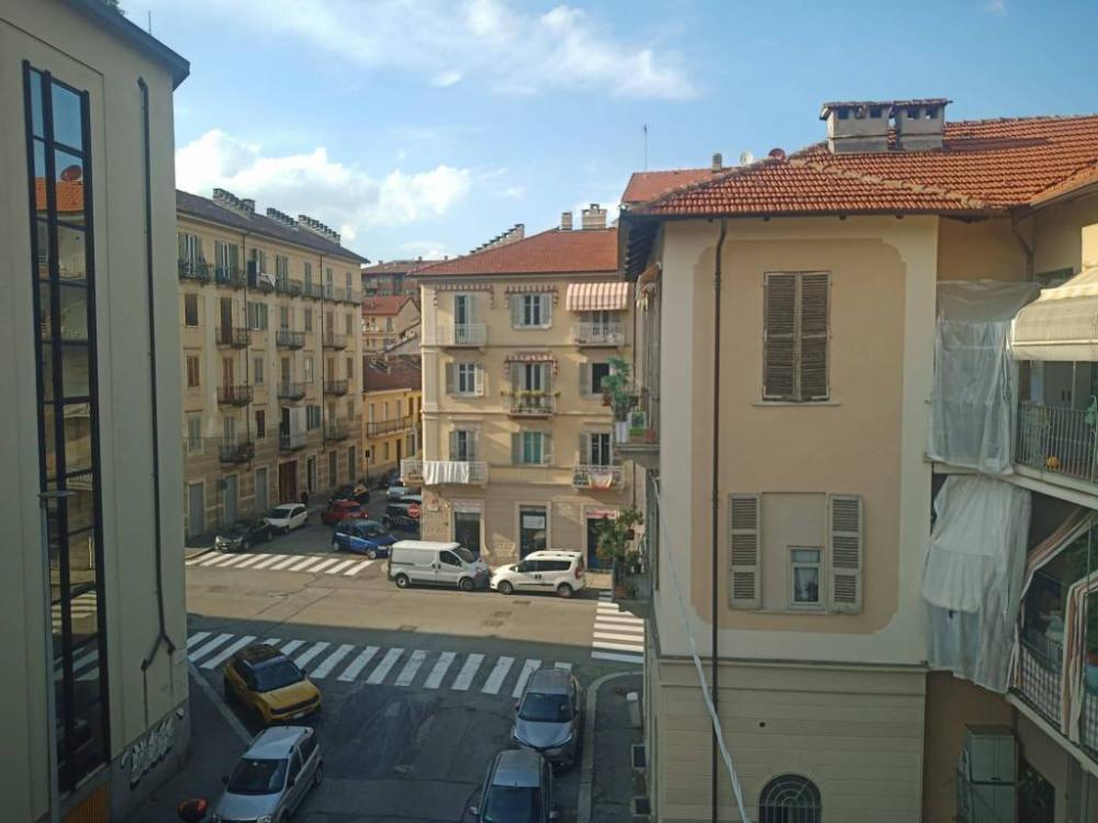 appartamento in vendita a Torino in zona Vanchiglia